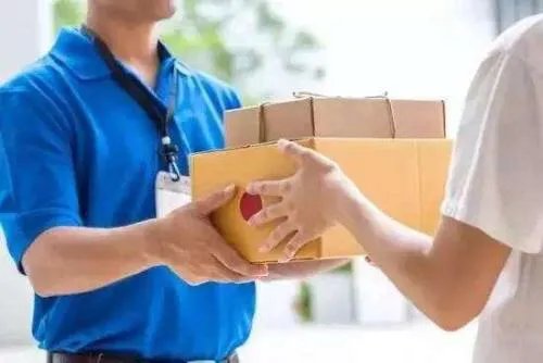 上海首位快递高级工程师,快递员工为何也能当“教授”?