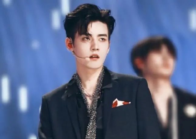 任豪大海和月亮的故事是怎么回事 任豪大海和月亮的故事是什么梗