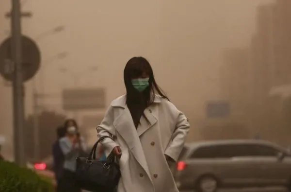 蒙古国的极端天气已致10人死亡,沙尘暴究竟是为何出现的?