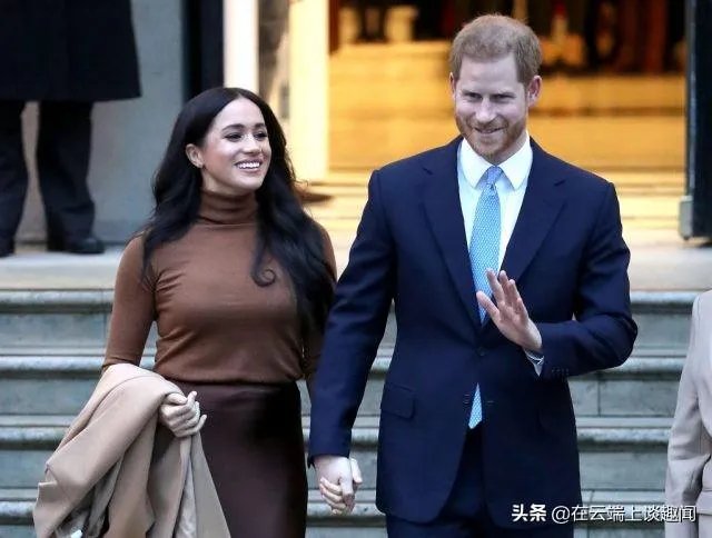 哈里王子夫妇退出王室是放弃王位继承权吗?还享受王室待遇吗?