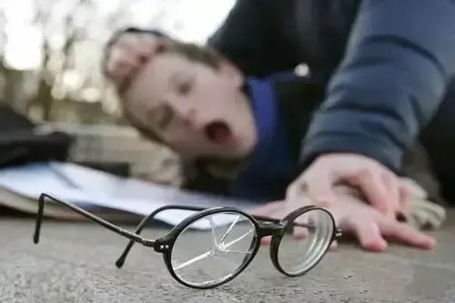 学校出现学生欺凌情况将被问责,你如何看待这一规定?