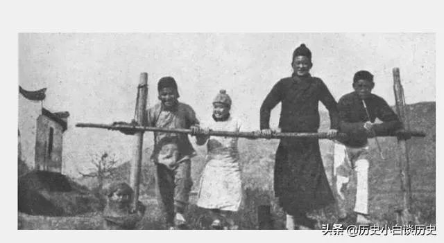 历史上最奇葩的刑具,英国人为什么用“跑步机”惩罚罪犯?