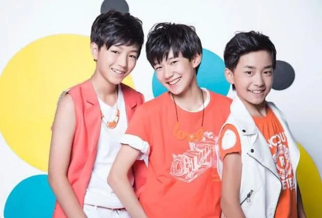 湖南卫视晒TFBOYS去年跨年演唱会帅照,暗示着今年还一起跨年吗?