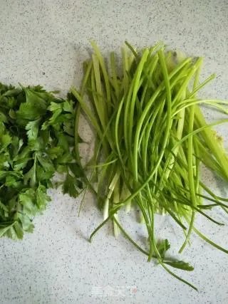 豆腐干炒芹菜