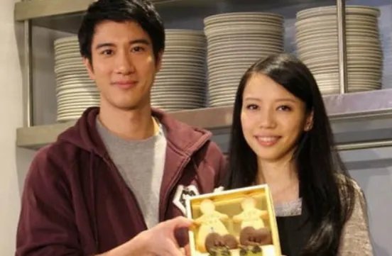 王力宏结婚六年为什么一直不晒自己老婆照片?